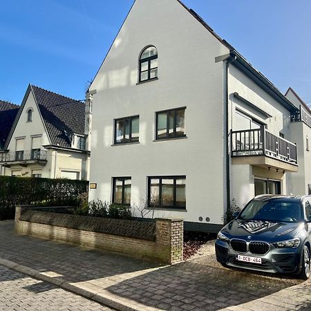 Luxe Appartement Op Topligging Кноке-Хайст Екстериор снимка